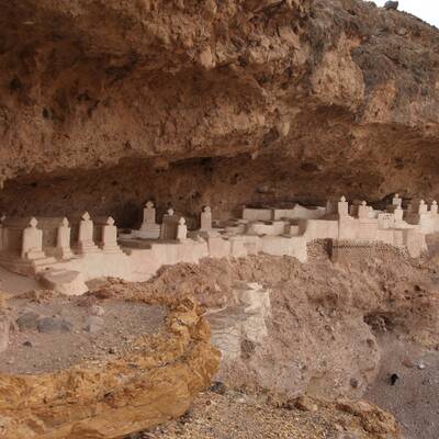 قبرستان هفتاد ملا